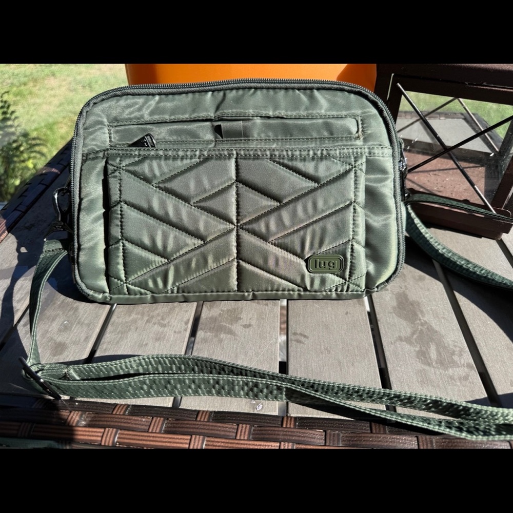 Lug Scoop Olive Green crossbody purse bag built in wallet grab handle